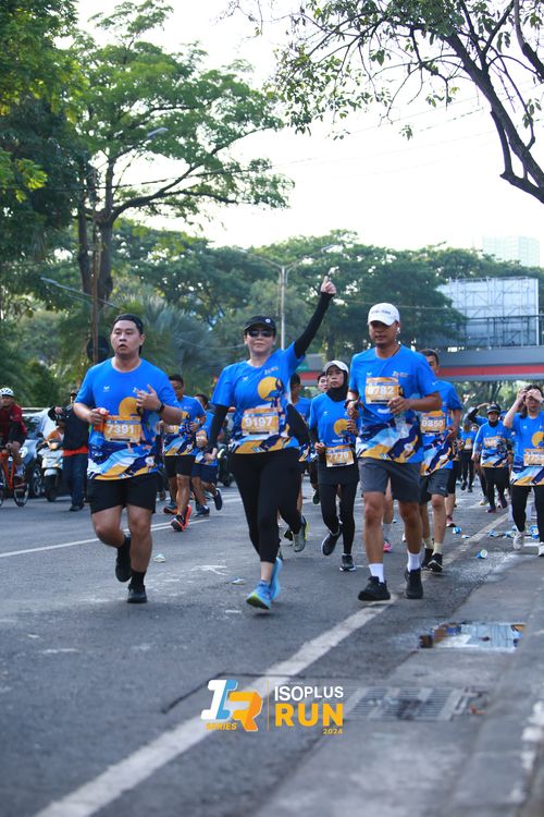 Race photo from Isoplus Run 2024 Surabaya