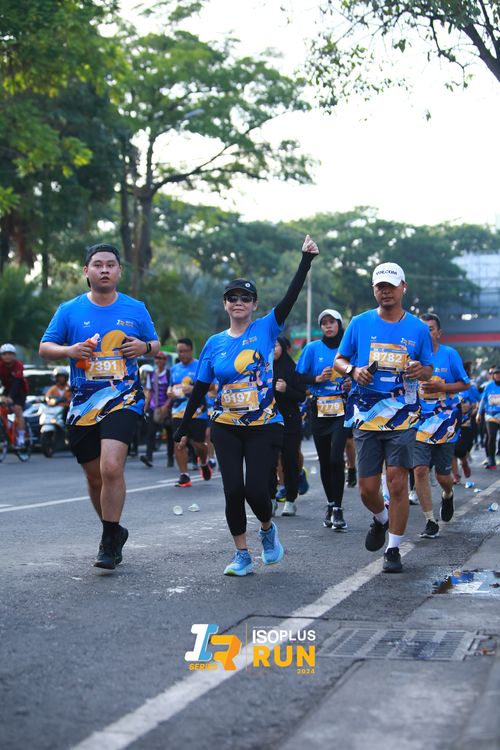 Race photo from Isoplus Run 2024 Surabaya