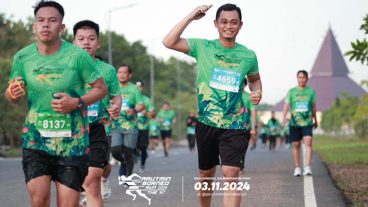 Race photo from Arutmin Borneo Run 2024