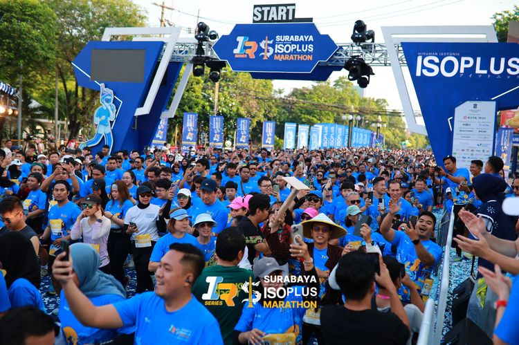Race photo from SURABAYA ISOPLUS MARATHON 2025