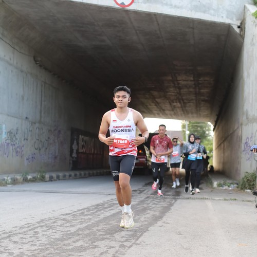 Race photo from KEDIRI HALF MARATHON 2026