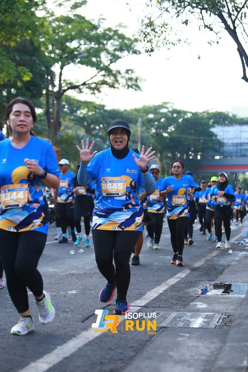 Race photo from Isoplus Run 2024 Surabaya