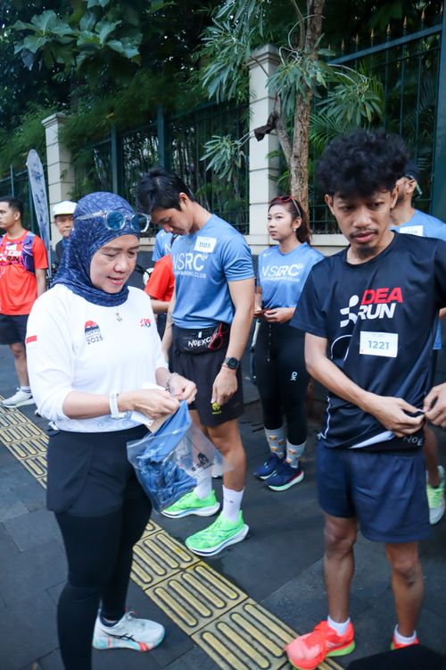 Race photo from NU SKIN RUNNING CLUB