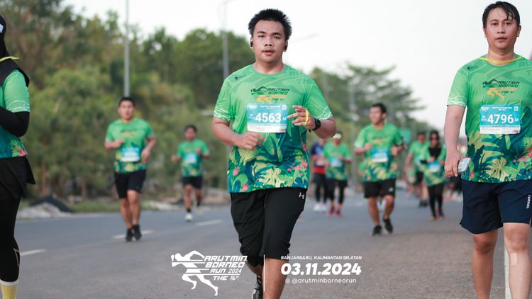 Race photo from Arutmin Borneo Run 2024