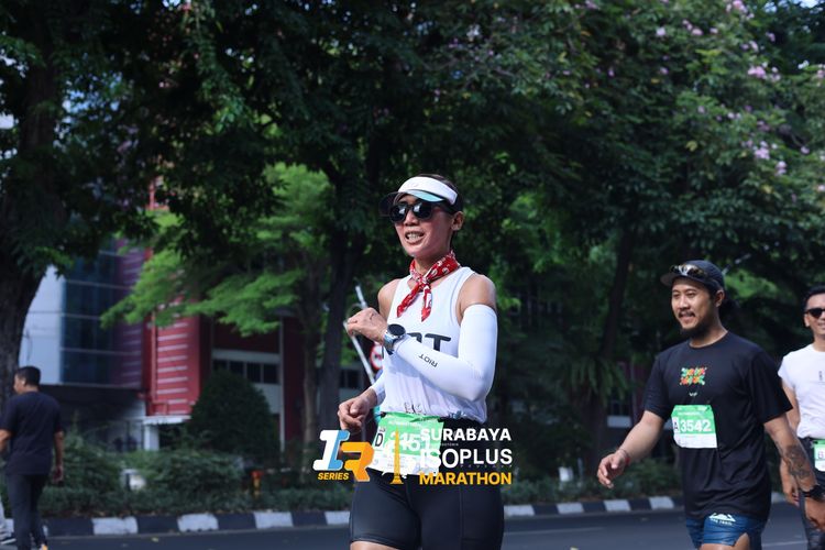 Race photo from SURABAYA ISOPLUS MARATHON 2025