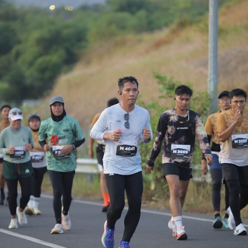 Race photo from KEDIRI HALF MARATHON 2026