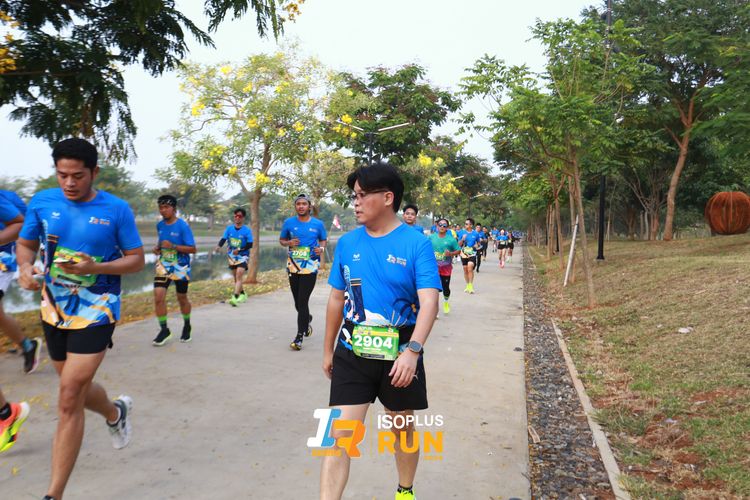 Race photo from ISOPlus Run 2024 Jakarta
