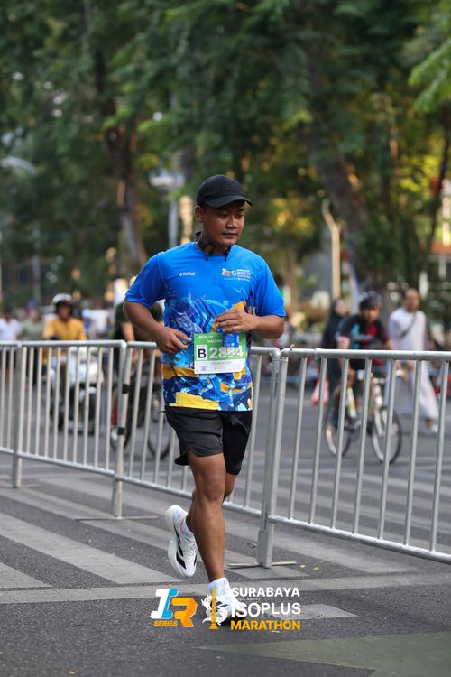 Race photo from SURABAYA ISOPLUS MARATHON 2025