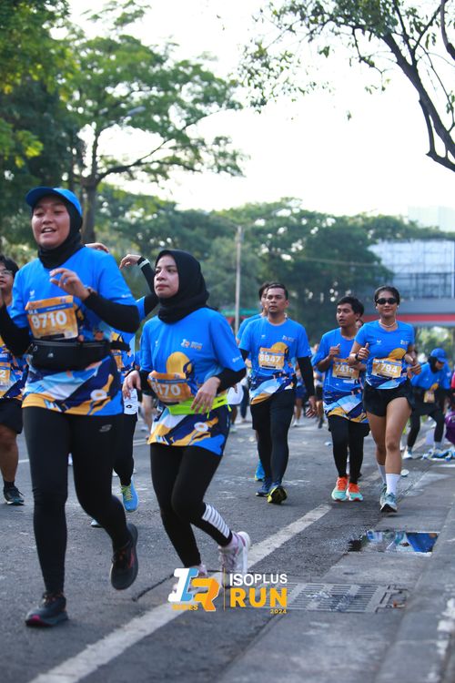 Race photo from Isoplus Run 2024 Surabaya