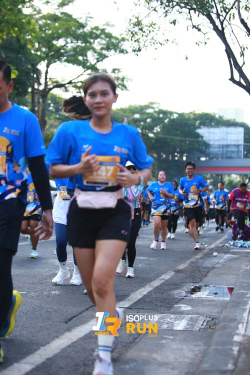 Race photo from Isoplus Run 2024 Surabaya