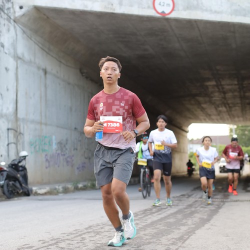 Race photo from KEDIRI HALF MARATHON 2026