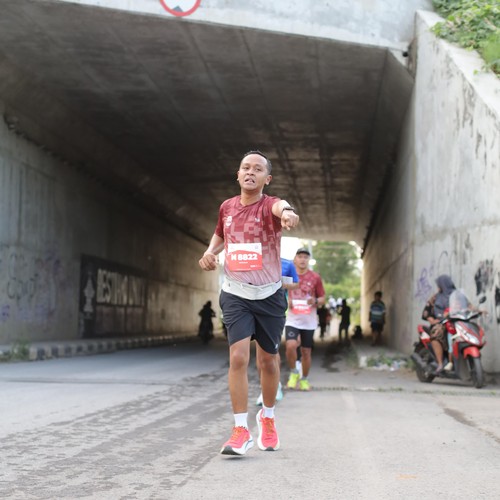 Race photo from KEDIRI HALF MARATHON 2026