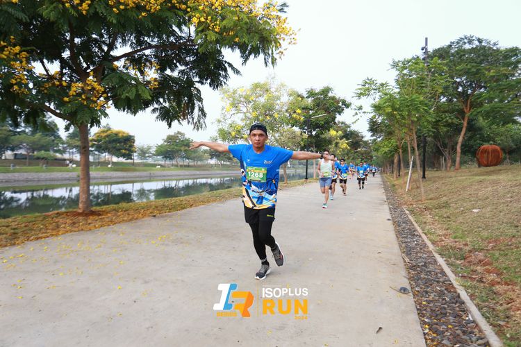 Race photo from ISOPlus Run 2024 Jakarta
