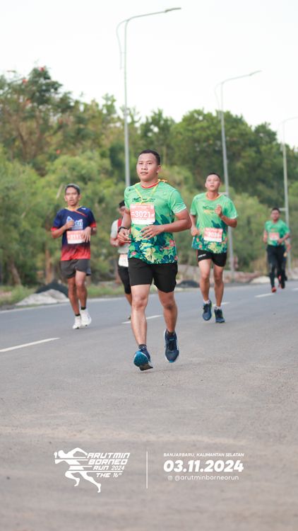Race photo from Arutmin Borneo Run 2024
