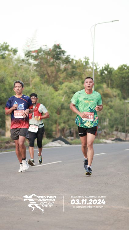 Race photo from Arutmin Borneo Run 2024