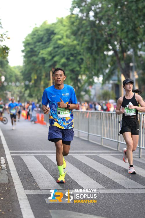 Race photo from SURABAYA ISOPLUS MARATHON 2025