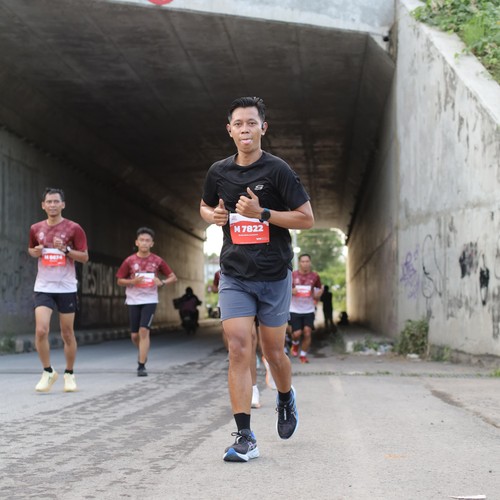 Race photo from KEDIRI HALF MARATHON 2026