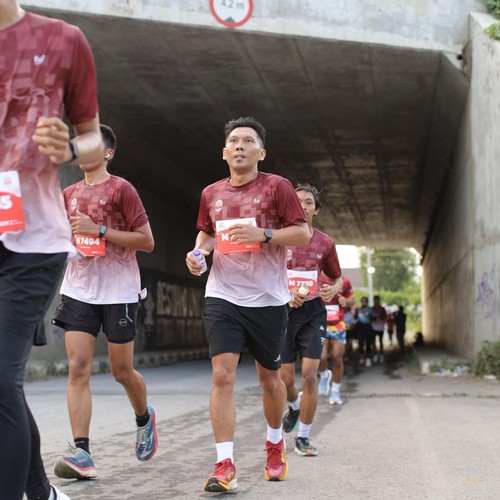 Race photo from KEDIRI HALF MARATHON 2026