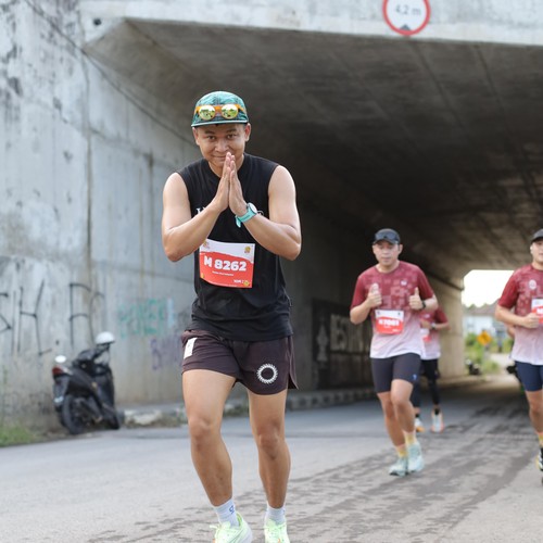 Race photo from KEDIRI HALF MARATHON 2026