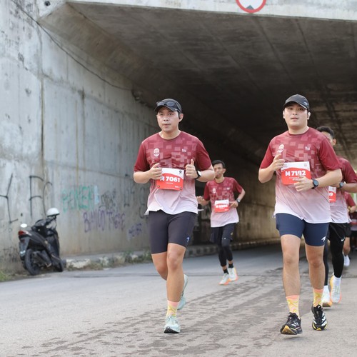 Race photo from KEDIRI HALF MARATHON 2026