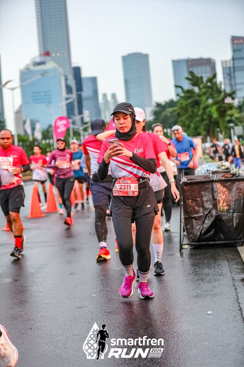 Race photo from Smartfren Run 2024