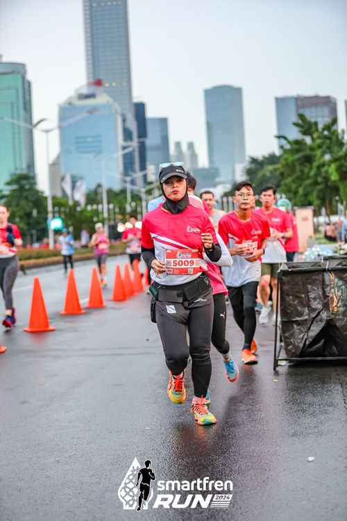 Race photo from Smartfren Run 2024