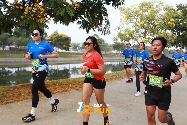 Race photo from ISOPlus Run 2024 Jakarta
