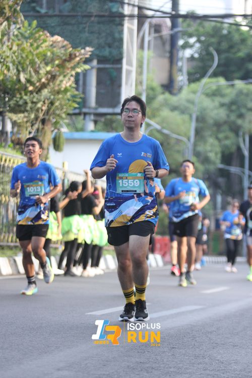 Race photo from Isoplus Run 2024 Surabaya