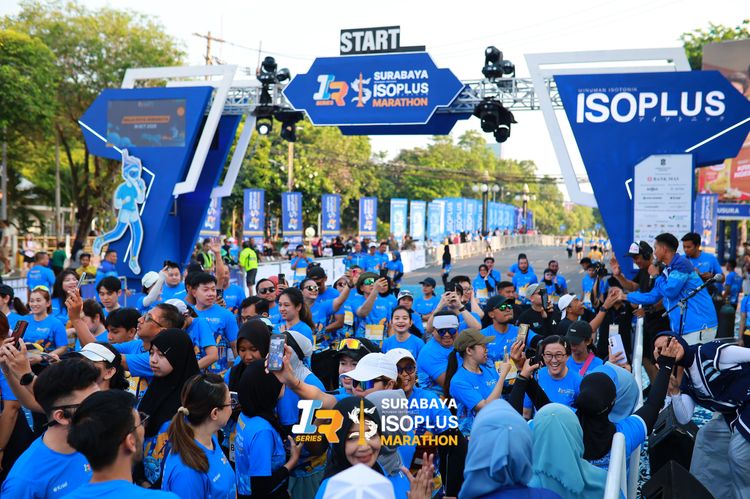 Race photo from SURABAYA ISOPLUS MARATHON 2025