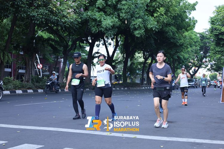 Race photo from SURABAYA ISOPLUS MARATHON 2025