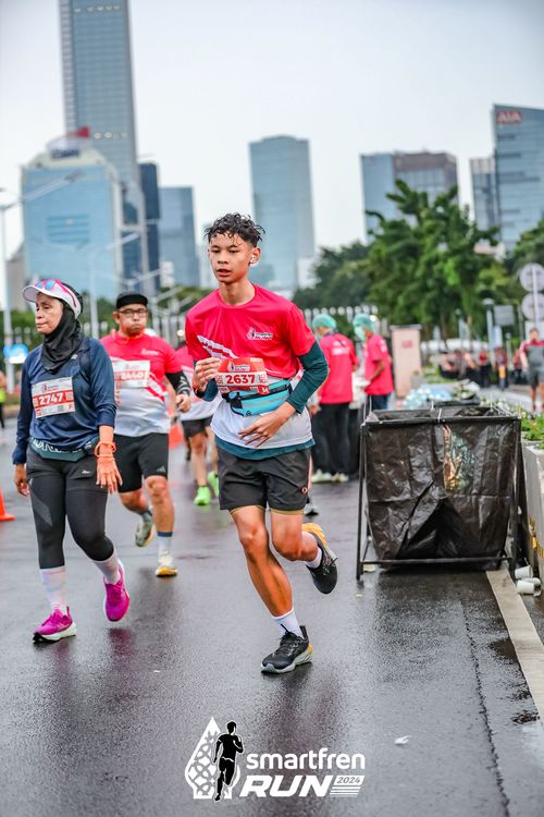 Race photo from Smartfren Run 2024