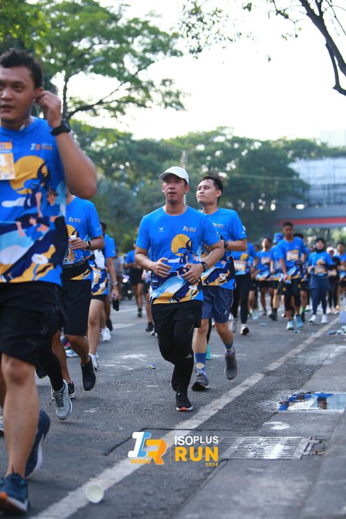 Race photo from Isoplus Run 2024 Surabaya