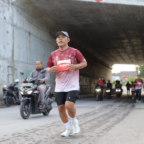 Race photo from KEDIRI HALF MARATHON 2026