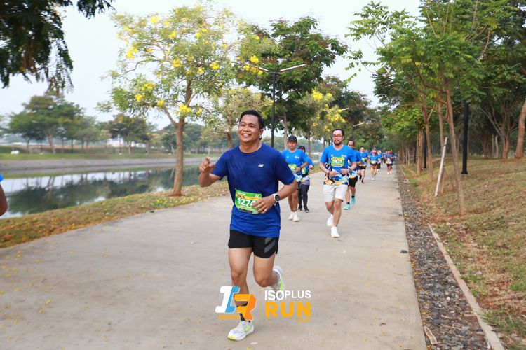 Race photo from ISOPlus Run 2024 Jakarta