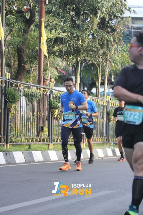Race photo from Isoplus Run 2024 Surabaya
