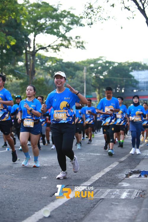 Race photo from Isoplus Run 2024 Surabaya