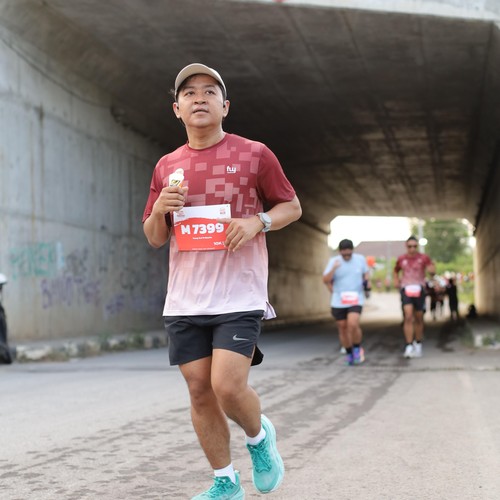 Race photo from KEDIRI HALF MARATHON 2026