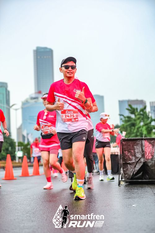 Race photo from Smartfren Run 2024