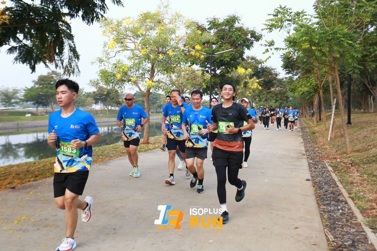 Race photo from ISOPlus Run 2024 Jakarta