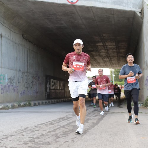 Race photo from KEDIRI HALF MARATHON 2026