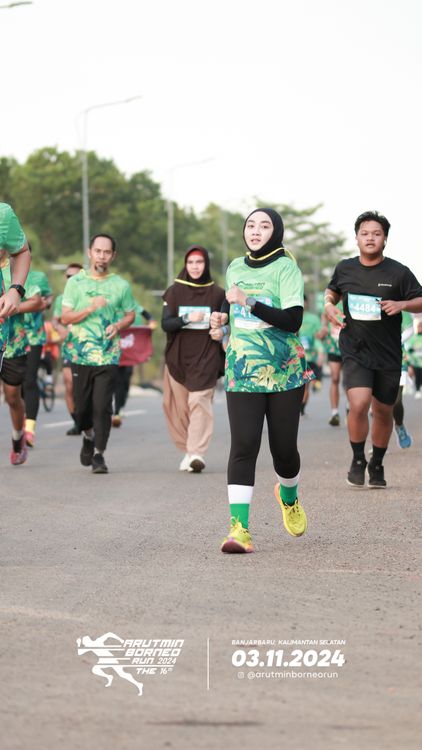 Race photo from Arutmin Borneo Run 2024