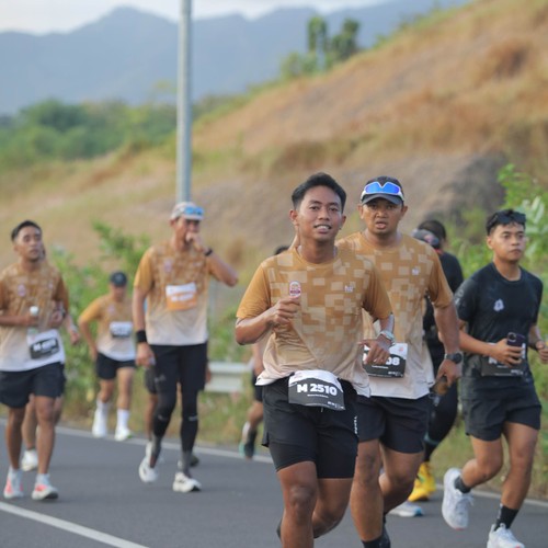 Race photo from KEDIRI HALF MARATHON 2026