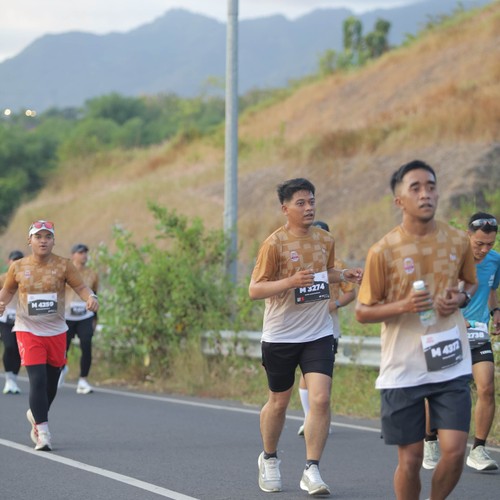 Race photo from KEDIRI HALF MARATHON 2026