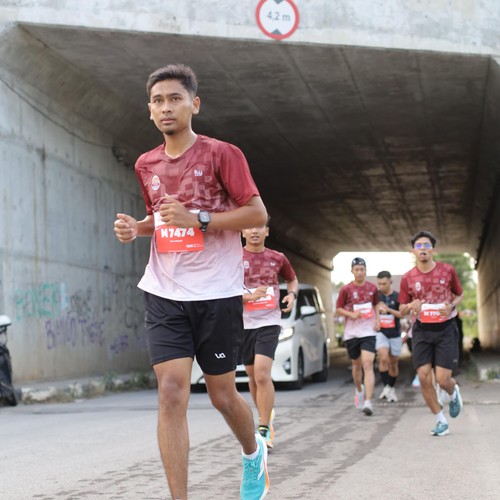 Race photo from KEDIRI HALF MARATHON 2026