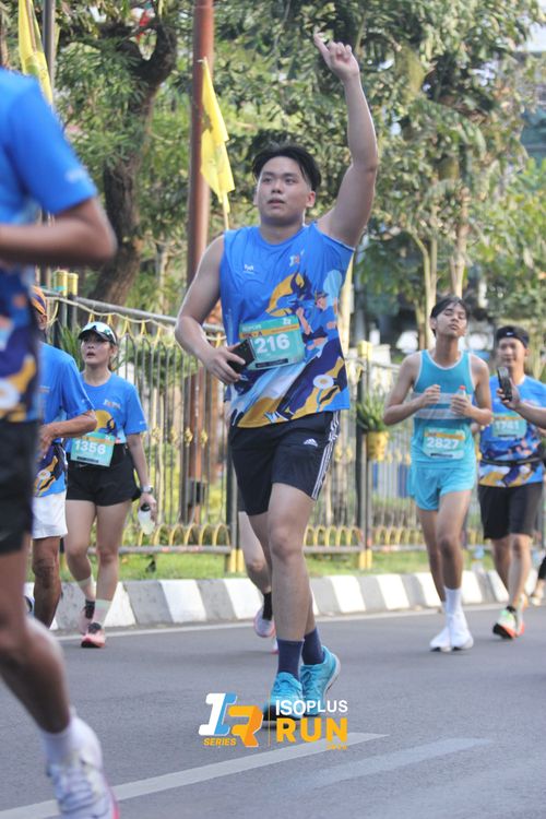 Race photo from Isoplus Run 2024 Surabaya