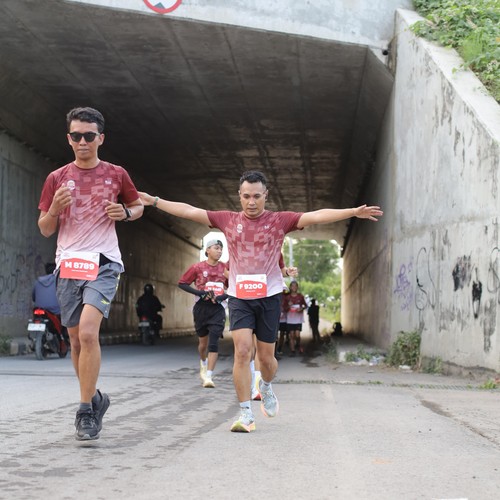 Race photo from KEDIRI HALF MARATHON 2026