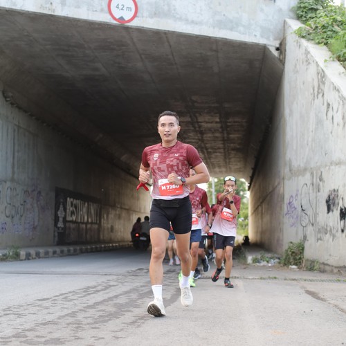 Race photo from KEDIRI HALF MARATHON 2026