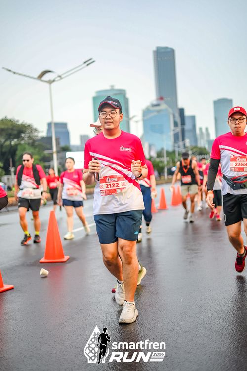 Race photo from Smartfren Run 2024