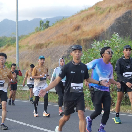 Race photo from KEDIRI HALF MARATHON 2026