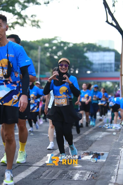 Race photo from Isoplus Run 2024 Surabaya